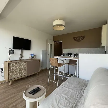 Apartament - Acces - Ascenseur - Parking - Fr-1-308-207