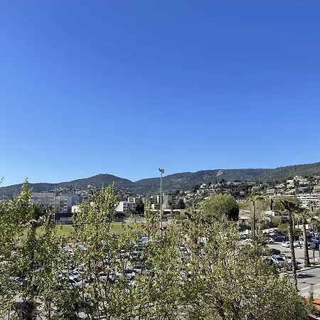 Apartament - Acces - Ascenseur - Parking - Fr-1-308-207 *