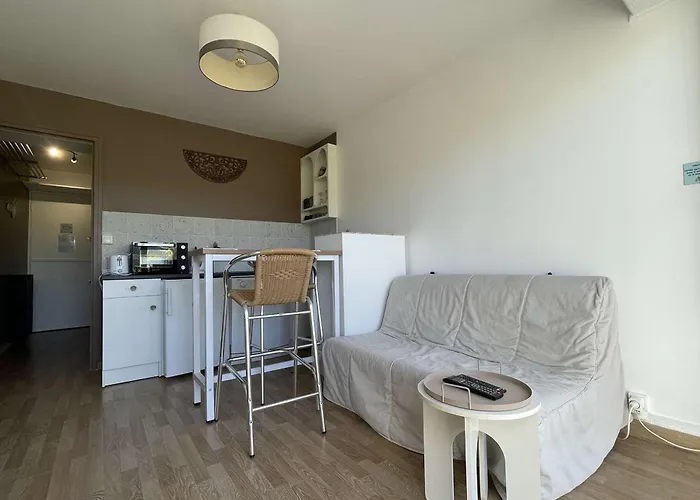 - Acces - Ascenseur - Parking - Fr-1-308-207 Le Lavandou